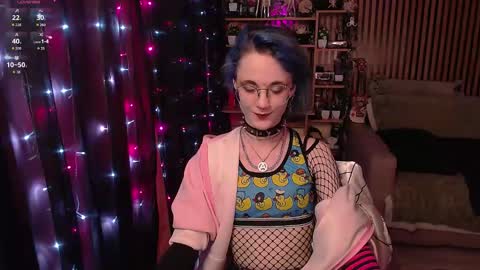 Snapshot of xxx_rays chatting on March 20, 6:40 am Ray and Andy online show from March 20, 6:40 am