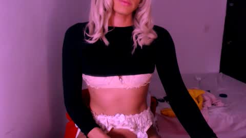 Chiara online show from November 23, 5:07 am