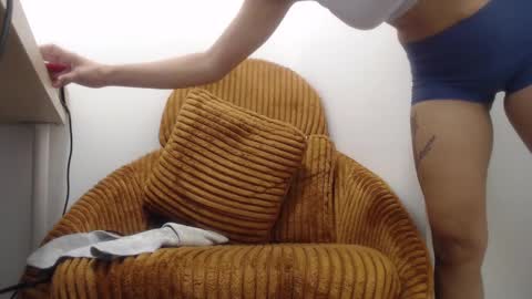 Lola online show from February 23, 10:39 am