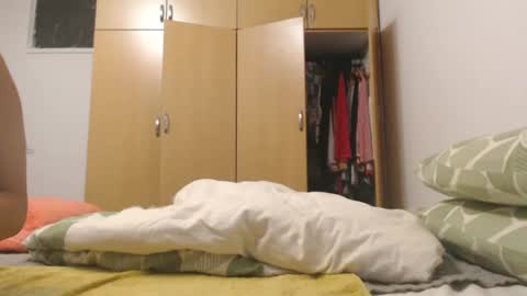 Snapshot of xxxbustybabe27x chatting on January 25, 11:32 pm Ayanda online show from January 25, 11:32 pm