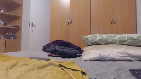Snapshot of xxxbustybabe27x chatting on February 7, 7:38 pm Ayanda online show from February 7, 7:38 pm