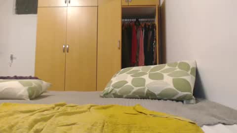 Snapshot of xxxbustybabe27x chatting on March 6, 10:58 pm Ayanda online show from March 6, 10:58 pm