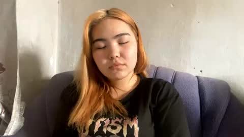 xxxcutekittyx online show from June 27, 9:36 am
