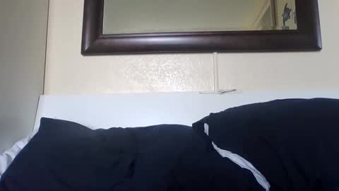 deeeeznutz online show from March 6, 8:05 pm