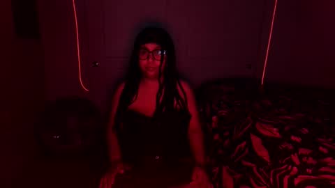 Snapshot of xxxenmascaradosxxx chatting on April 4, 6:44 am Parejahot69 online show from April 4, 6:44 am