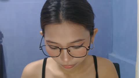 Snapshot of xxxforyouonlyxxx chatting on May 3, 12:44 pm inday pinay online show from May 3, 12:44 pm