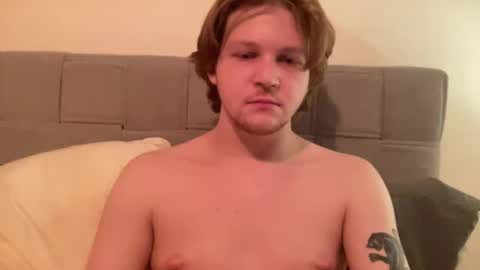 Snapshot of xxxgingerboyxxx chatting on February 9, 1:00 am gingerboy420 online show from February 9, 1:00 am