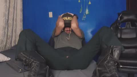 Snapshot of xxxhome_alonexxx chatting on October 24, 7:21 pm Kev online show from October 24, 7:21 pm