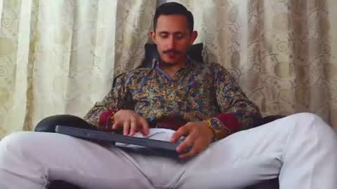 Snapshot of xxxhome_alonexxx chatting on July 20, 7:16 pm Kev online show from July 20, 7:16 pm