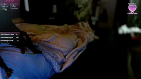 xxxjrstrokesxxx online show from December 23, 7:50 am