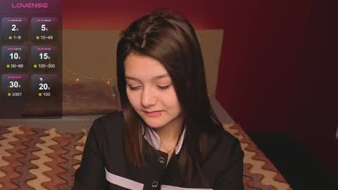Snapshot of xxxnaughtyfoxxx chatting on April 1, 1:41 pm foxy online show from April 1, 1:41 pm