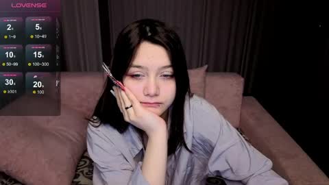Snapshot of xxxnaughtyfoxxx chatting on April 10, 9:14 am foxy online show from April 10, 9:14 am