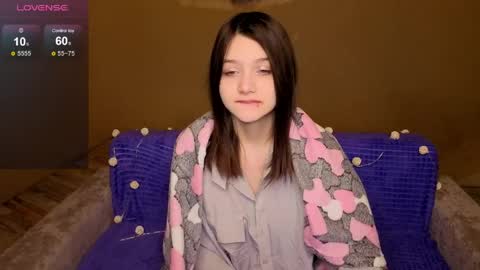 Snapshot of xxxnaughtyfoxxx chatting on April 11, 9:02 am foxy online show from April 11, 9:02 am