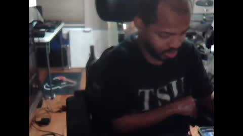 Snapshot of xxxonwheelz chatting on November 7, 6:35 am xxxonwheelz online show from November 7, 6:35 am