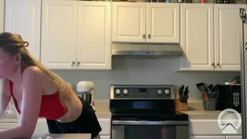 xxxserafiore online show from February 22, 9:26 pm