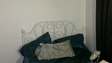 xxxserafiore online show from February 28, 10:50 pm