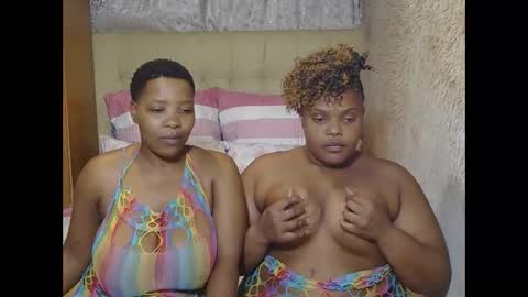 Snapshot of xxxslutscombination chatting on January 13, 7:13 am Xxxslutscombination online show from January 13, 7:13 am