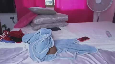 xxxtatianabustyxxx online show from July 28, 7:39 pm