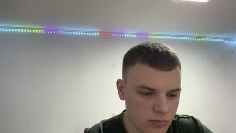 Leo online show from March 25, 8:48 pm