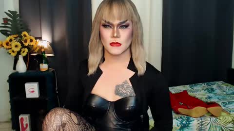 QueenMarina online show from January 15, 7:34 pm