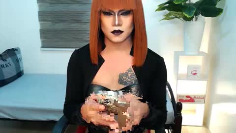 QueenMarina online show from February 15, 2:36 pm