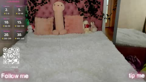 Snapshot of y0ung_lina18 chatting on November 20, 5:12 pm Lina online show from November 20, 5:12 pm