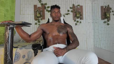 Snapshot of yacksson_lawrence chatting on December 31, 10:12 pm yacksson_lawrence online show from December 31, 10:12 pm