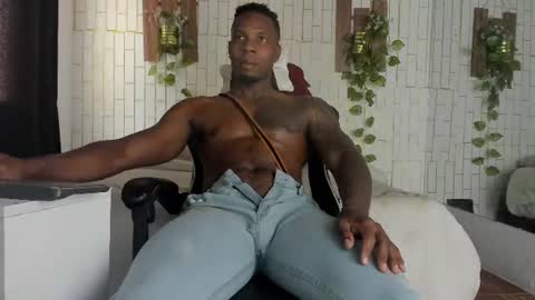 yacksson_lawrence online show from August 2, 2:26 pm
