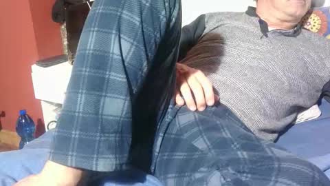 Snapshot of yahe2010 chatting on March 15, 11:22 pm grillino online show from March 15, 11:22 pm