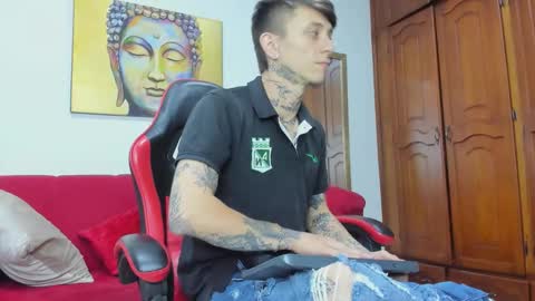 Snapshot of yake_elizabeth chatting on March 23, 8:46 pm yake elizabeth online show from March 23, 8:46 pm