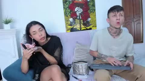 yake  elizabeth online show from June 17, 8:54 pm