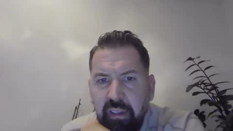 Snapshot of yakijoe chatting on November 16, 10:37 pm yakijoe online show from November 16, 10:37 pm