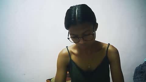 Snapshot of yalane chatting on November 18, 6:23 pm yalane online show from November 18, 6:23 pm