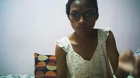 Snapshot of yalane chatting on November 25, 6:57 am yalane online show from November 25, 6:57 am