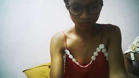 Snapshot of yalane chatting on December 3, 6:17 pm yalane online show from December 3, 6:17 pm