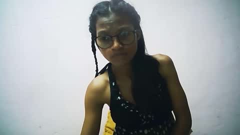 Snapshot of yalane chatting on December 14, 5:51 pm yalane online show from December 14, 5:51 pm