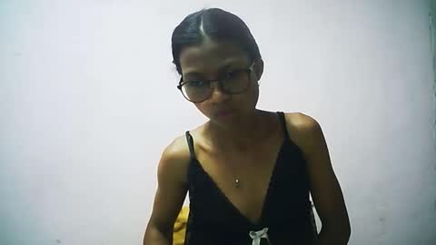 Snapshot of yalane chatting on December 15, 6:17 am yalane online show from December 15, 6:17 am