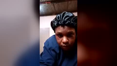 Snapshot of yambayamba1994 chatting on June 16, 3:14 pm Anita online show from June 16, 3:14 pm