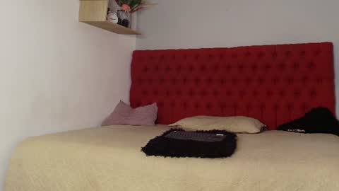 yamile_nieto online show from June 10, 12:37 pm