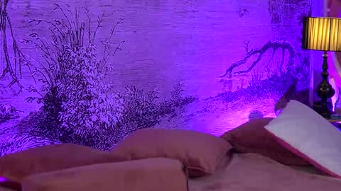 Yamira online show from November 8, 7:01 pm