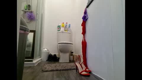 Snapshot of yamyam76 chatting on March 2, 5:47 pm yamyam76 online show from March 2, 5:47 pm