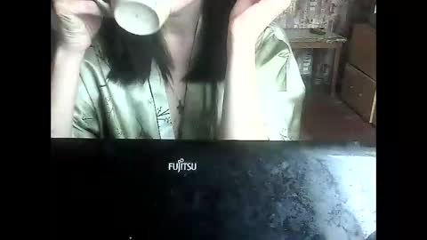 yanafiesta online show from September 18, 9:33 am