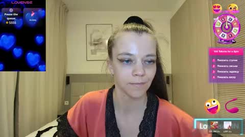 Snapshot of yanasweetx chatting on March 11, 1:44 am YanaSweetX online show from March 11, 1:44 am