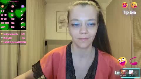 Snapshot of yanasweetx chatting on March 22, 2:48 am YanaSweetX online show from March 22, 2:48 am