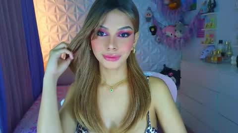 Snapshot of yang_audreylone chatting on September 8, 6:07 pm YANG AUDREY LONE online show from September 8, 6:07 pm