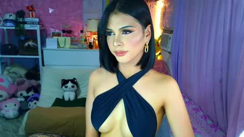 YANG AUDREY LONE online show from April 29, 2:59 am