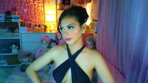 YANG AUDREY LONE online show from July 27, 2:13 pm