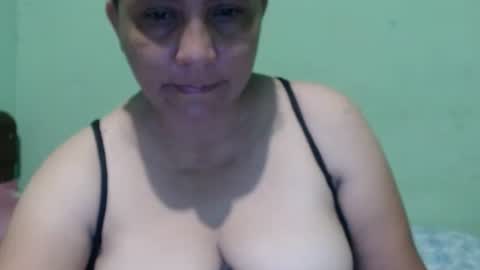 Snapshot of yann40247 chatting on July 21, 12:57 am yann40247 online show from July 21, 12:57 am