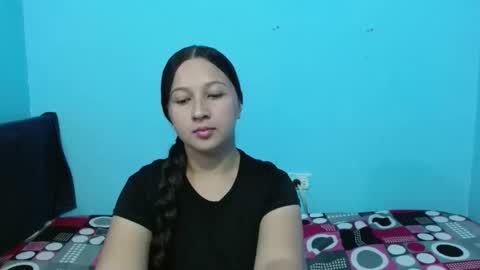 yara_breeze online show from May 27, 1:57 am