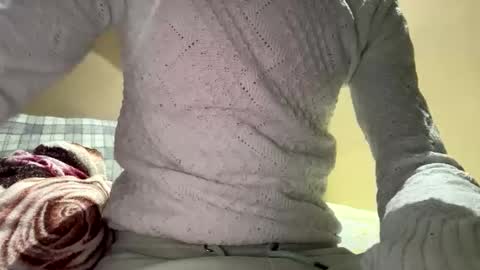 Snapshot of yasarsimo99154258 chatting on February 18, 2:29 am yasarsimo99154258 online show from February 18, 2:29 am